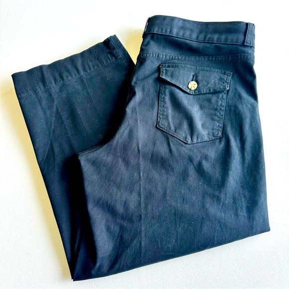 Gloria Vanderbilt Black Ankle Pants - Picture 3 of 3